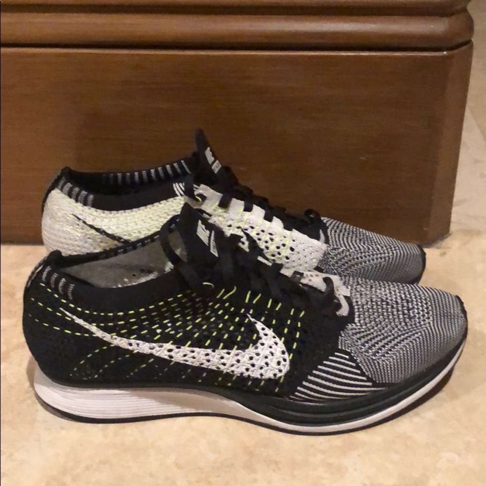 Nike flyknit racer